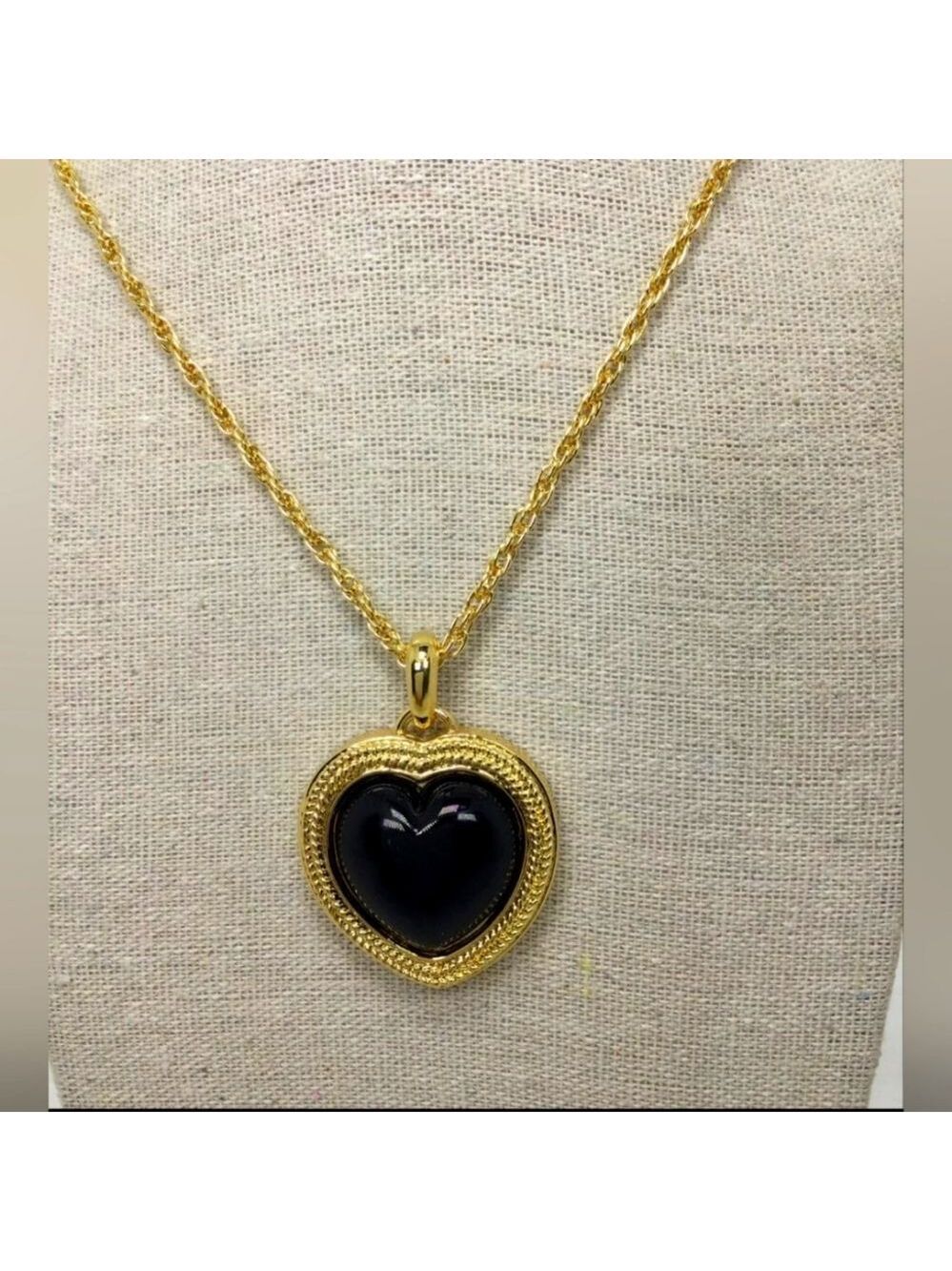 Vintage Ivana Trump Black Jewel Heart Pendant Long Chain Necklace 36" NWOT NIB